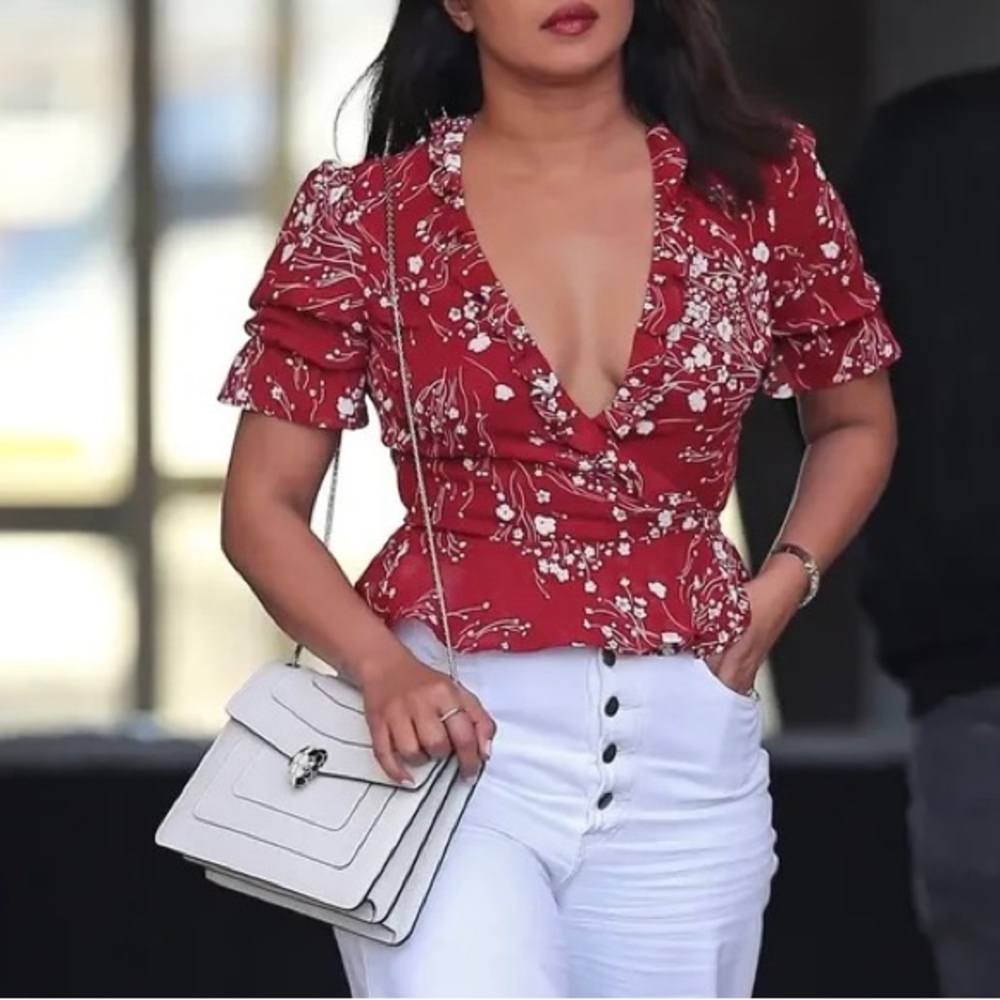 Reformation Caprice Floral Wrap Top in Bryce size XS - Picture 2 of 11
